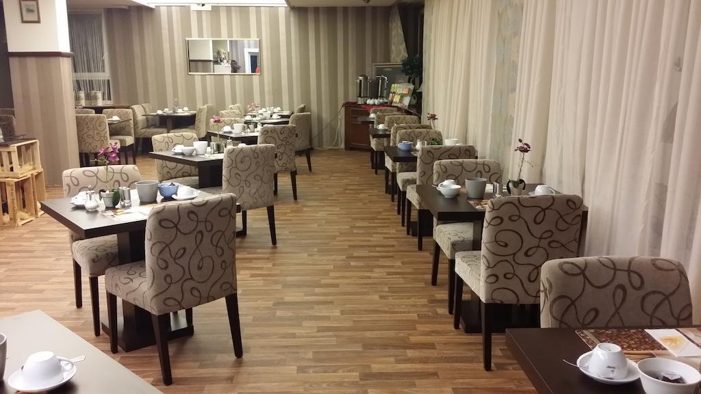法兰克福奥博茨豪森阿邦特酒店 外观 照片